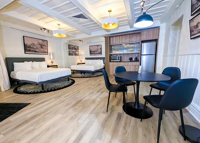 Hotel Manoir Morgan